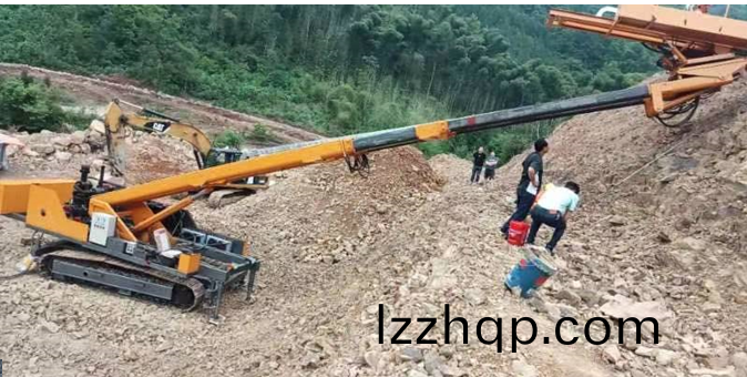 20米錨(mao)桿鑽機(ji)